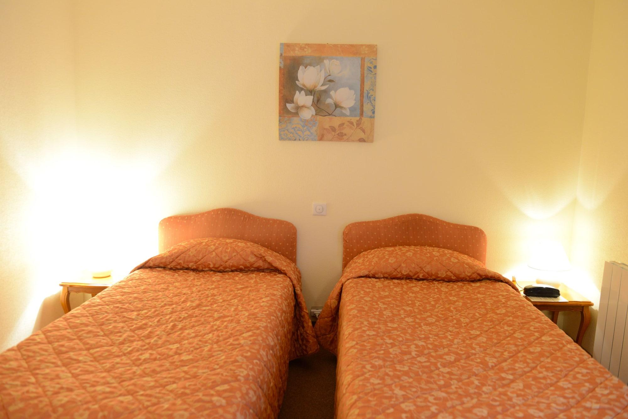 Best Western Flers Centre Gare Екстериор снимка