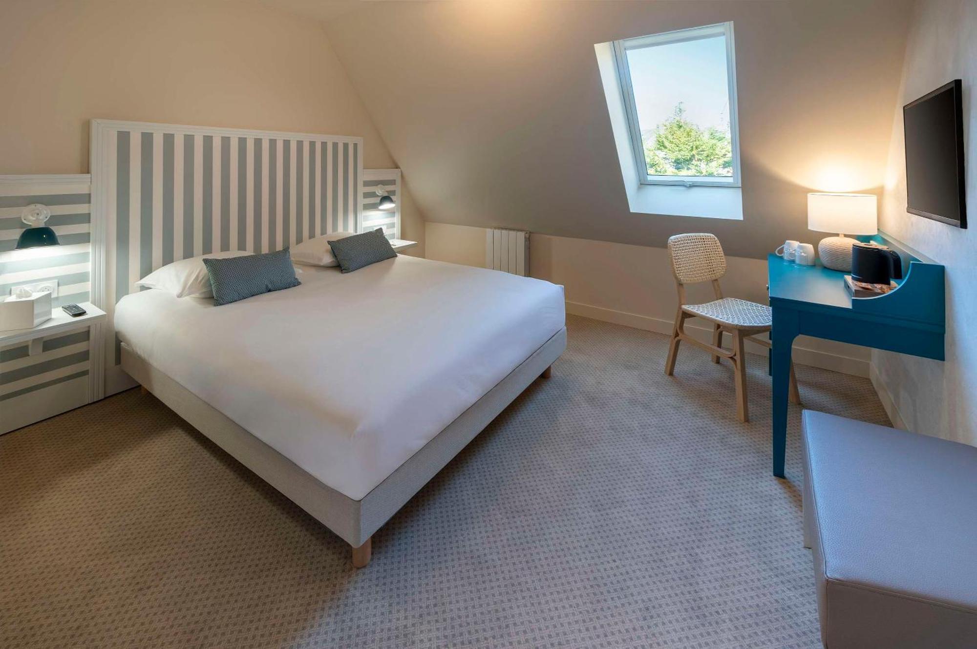 Best Western Flers Centre Gare Екстериор снимка