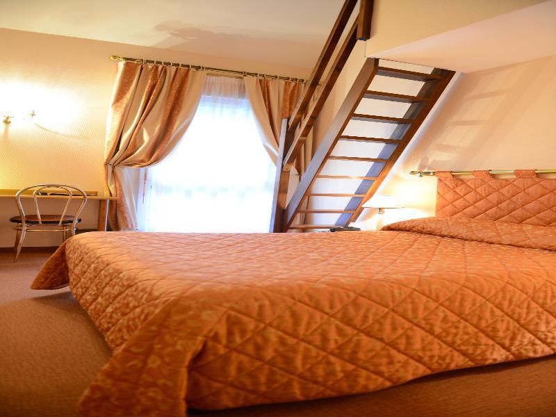 Best Western Flers Centre Gare Екстериор снимка