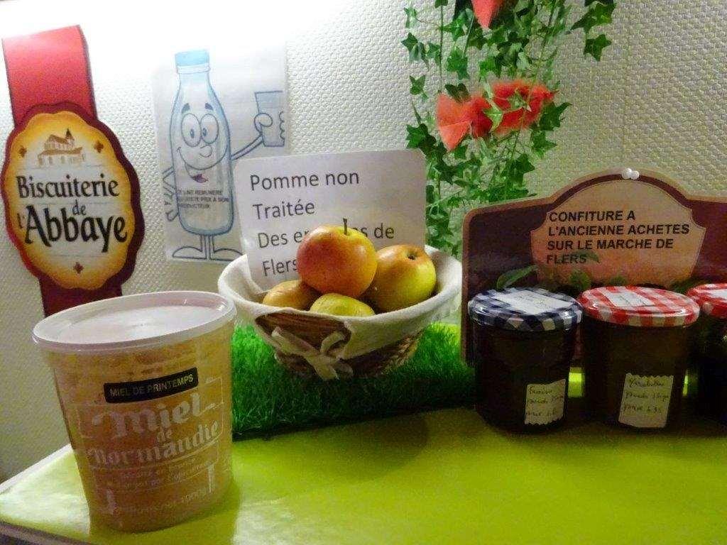 Best Western Flers Centre Gare Ресторант снимка